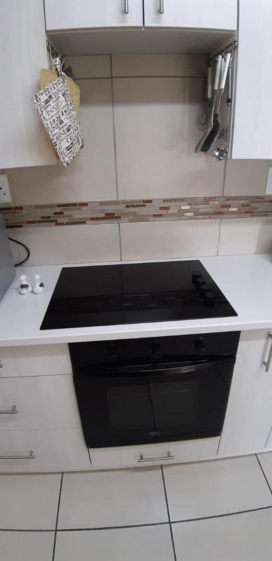 2 Bedroom Property for Sale in Groenkloof Retirement Village Western Cape